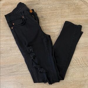 Black Distressed Women Jeans